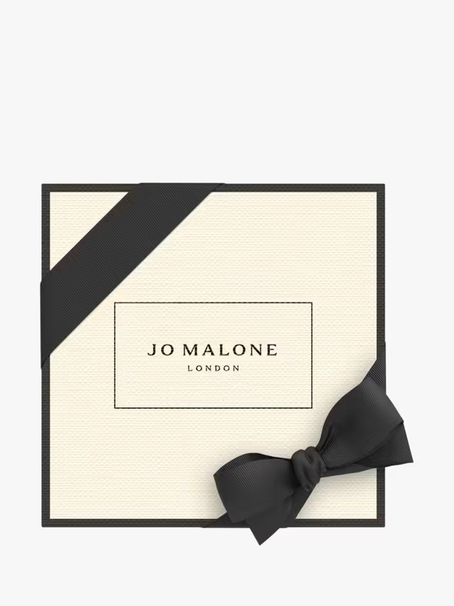 Jo Malone London English Pear & Freesia Scented Candle